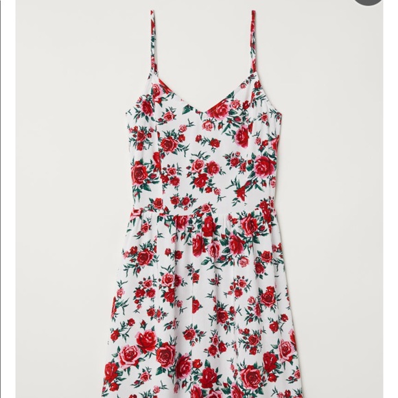 H&M Dresses & Skirts - H&M floral dress